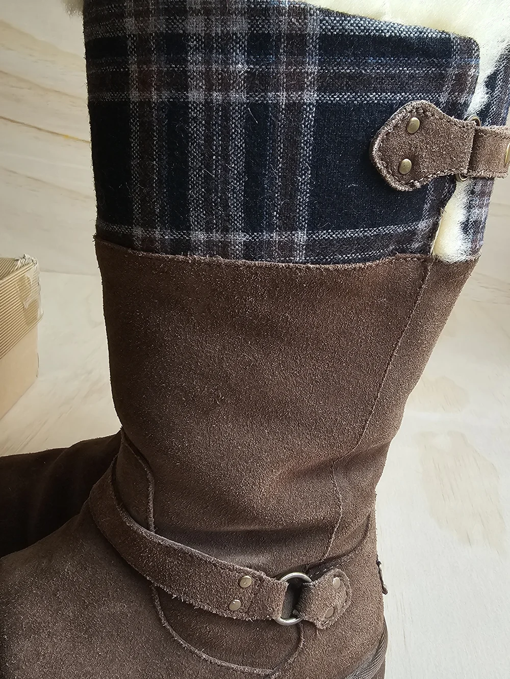 PREOWNED UGG BOOTS 